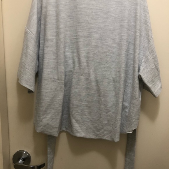 Clothes - Picture 4 of 16